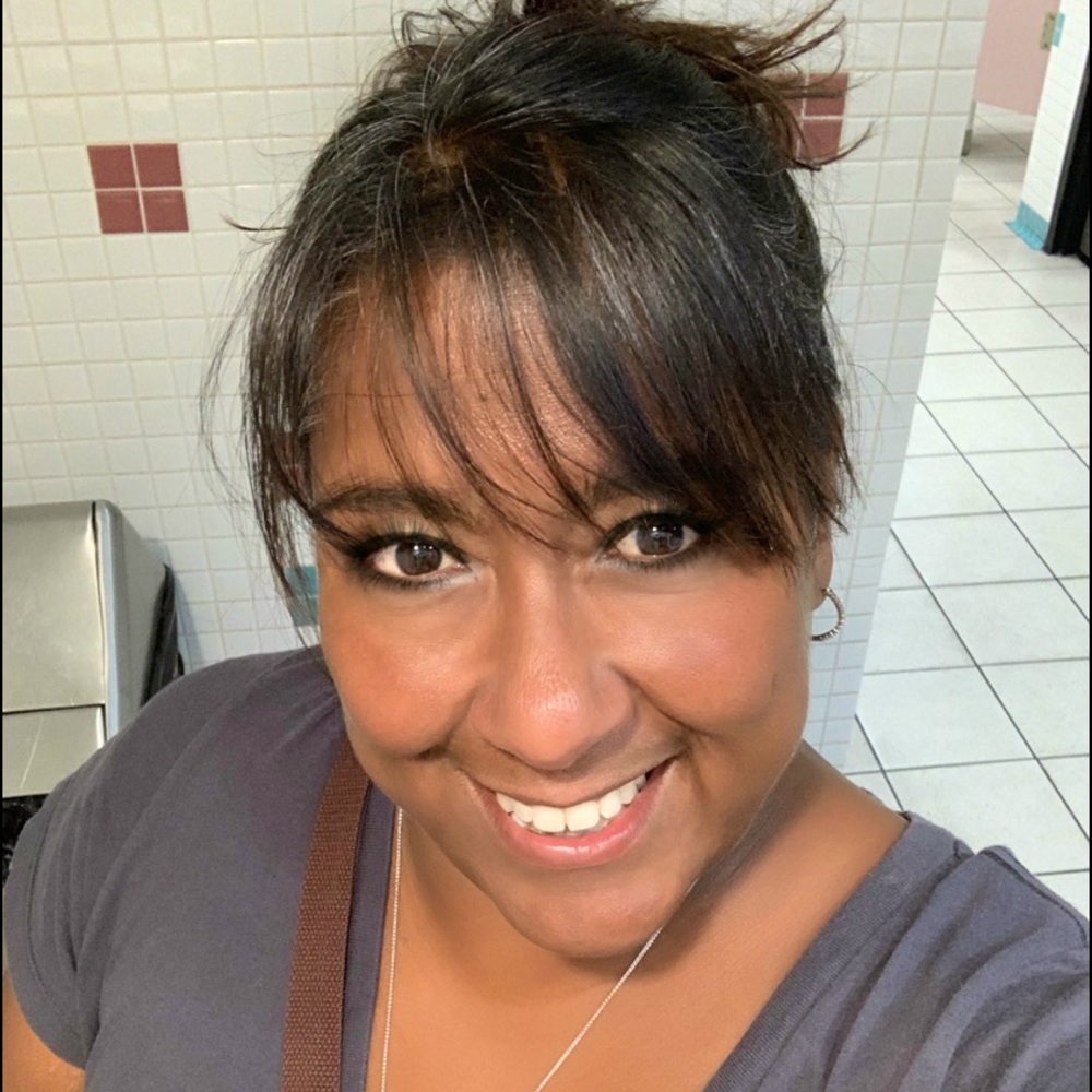 Meet your Posher, Sandra